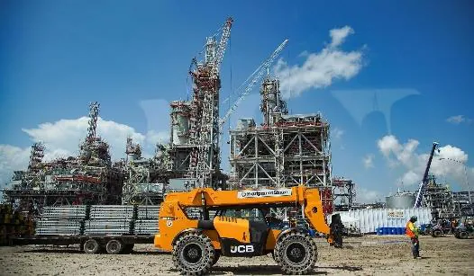 Telehandler working in a plant yard